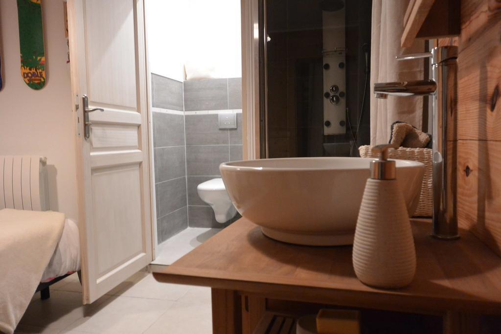 Chambre D'Hotes Aux Pays Des Sucs Saint-Hostien Esterno foto